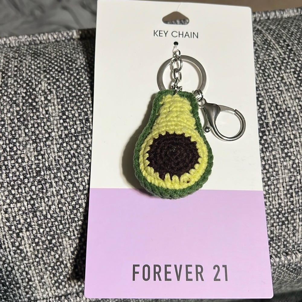 NWT Forever 21 Avacado Key Chain. 🥑